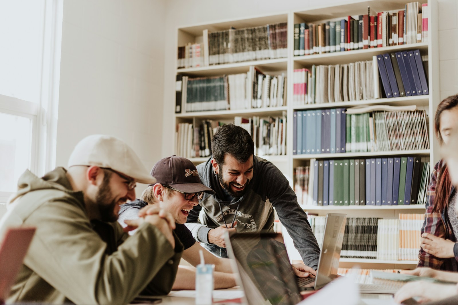 Students collaborating in a college library